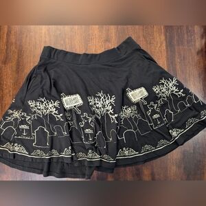 BeetleJuice Graphic Skater Skirt with Cemetery Print Women's Size Large